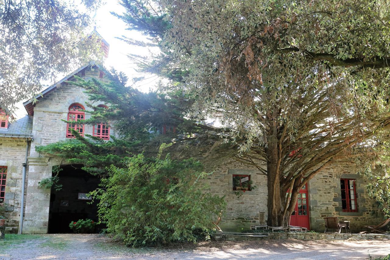 Cottage Du Manoir De Tregaray Sixt-sur-Aff Exterior foto